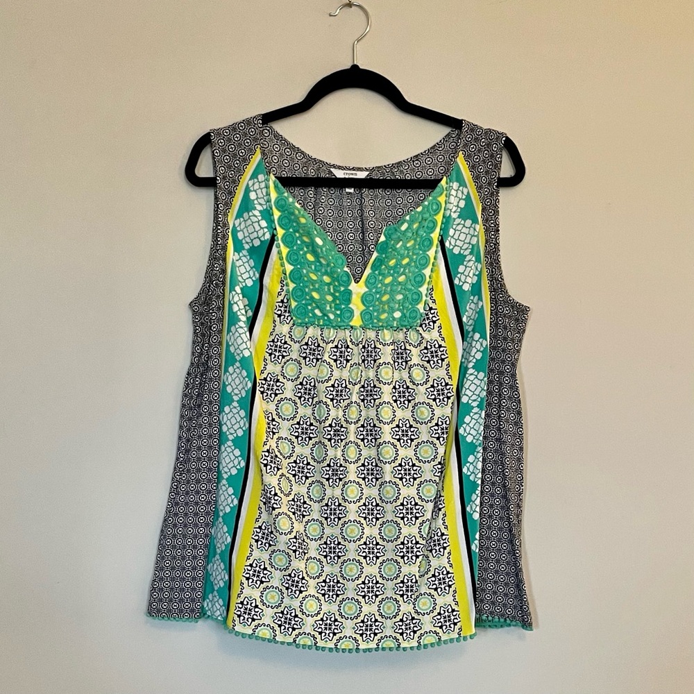 Crown & Ivy Women Tank Blouse